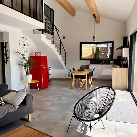 Mon Paradis De Terrebrune Piscine Et Farniente فيلة