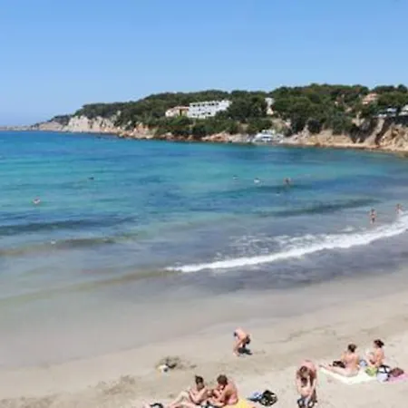 فيلة Mon Paradis De Terrebrune Piscine Et Farniente أوليوليه